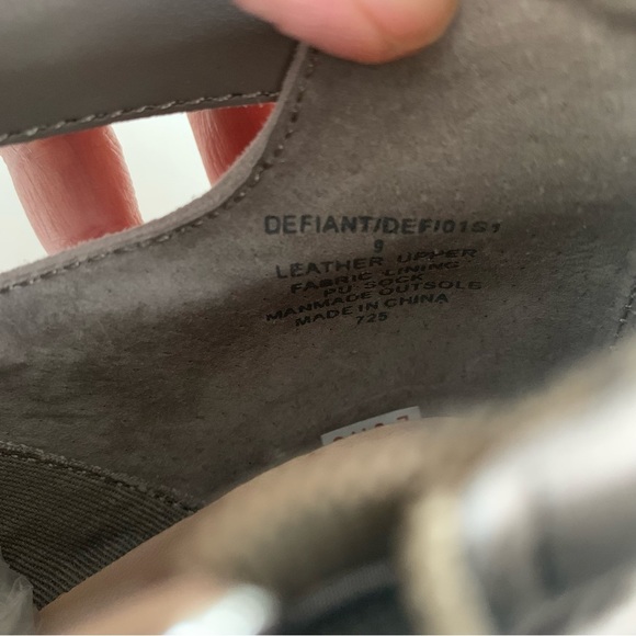 Steve Madden Womens Defiant Grey Suede Pointed Toe Ankle Boots Size US 9 M - Picture 6 of 9